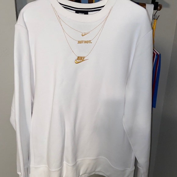 nike sweater with chains